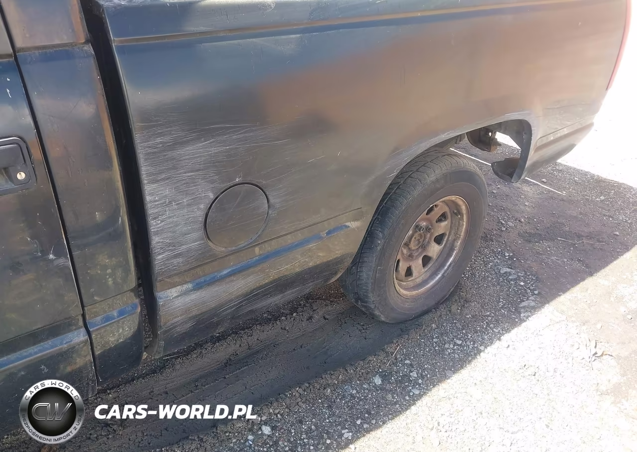 1996 Chevrolet Gmt-400 C1500 VIN:1GCEC14W8TZ150309 - 6