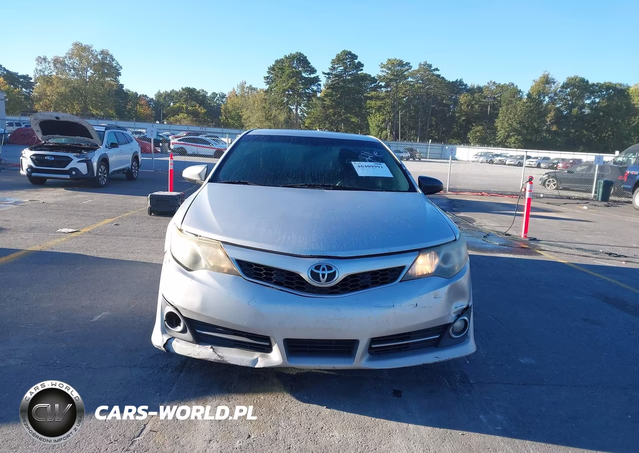 2014 Toyota Camry Se VIN:4T1BF1FK6EU334647 - 12