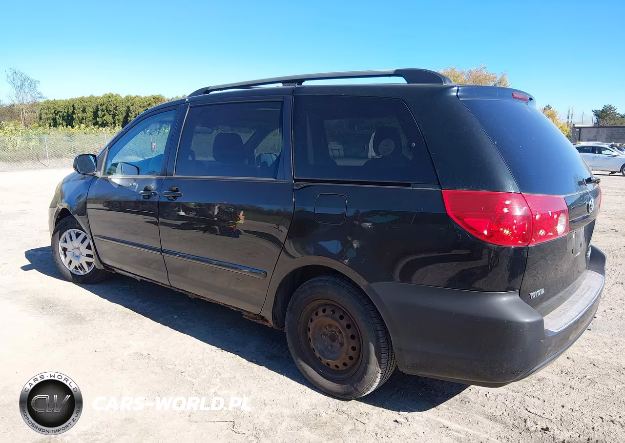 2009 Toyota Sienna Le VIN:5TDZK23C99S245022 - 3