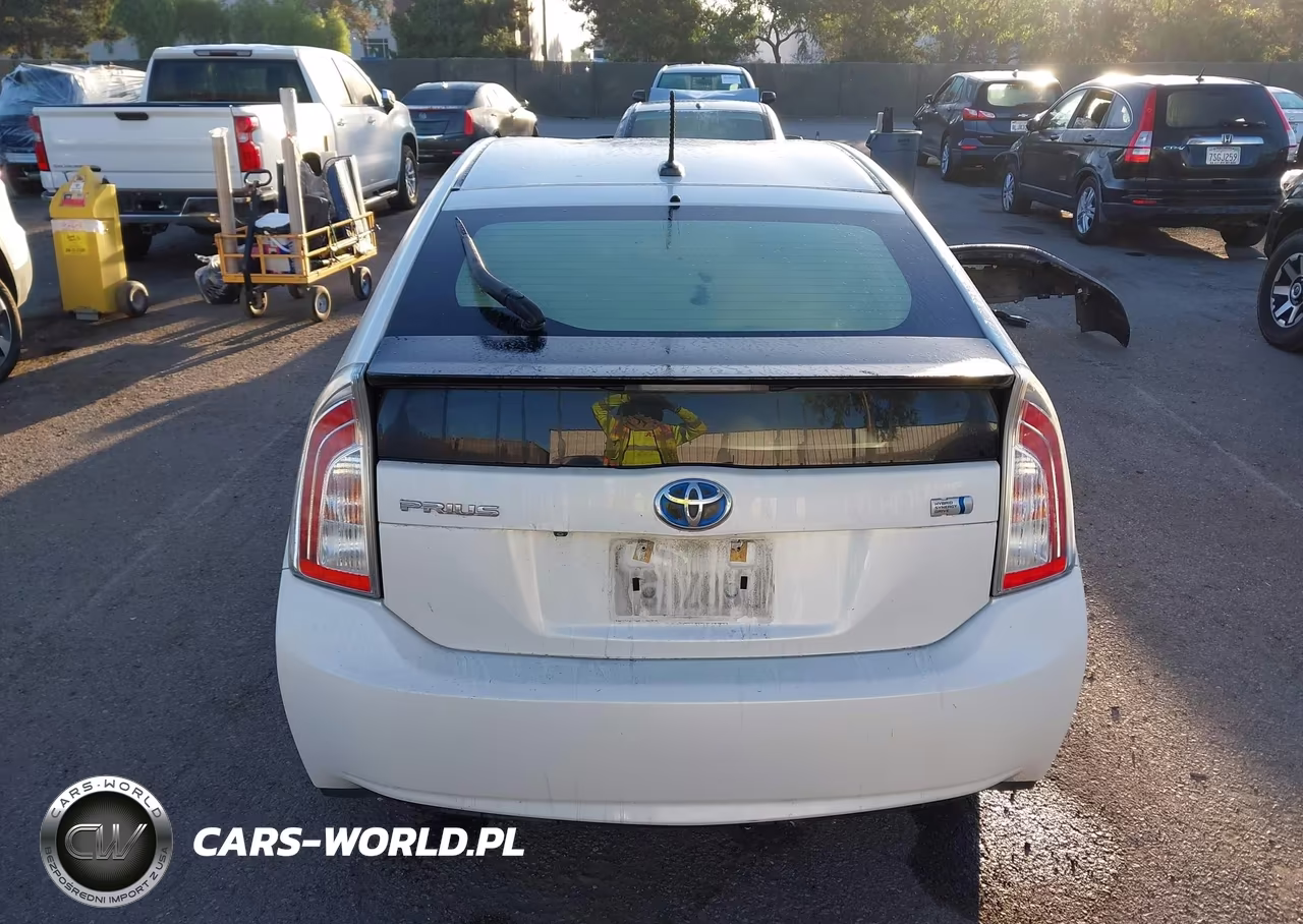 2013 Toyota Prius Five VIN:JTDKN3DU7D5699158 - 17