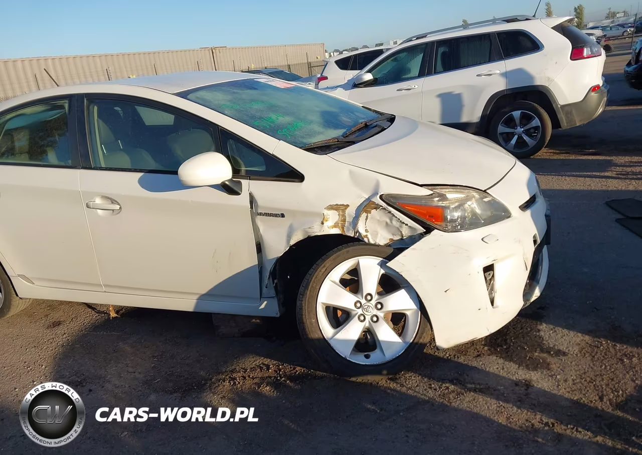 2013 Toyota Prius Five VIN:JTDKN3DU7D5699158 - 18
