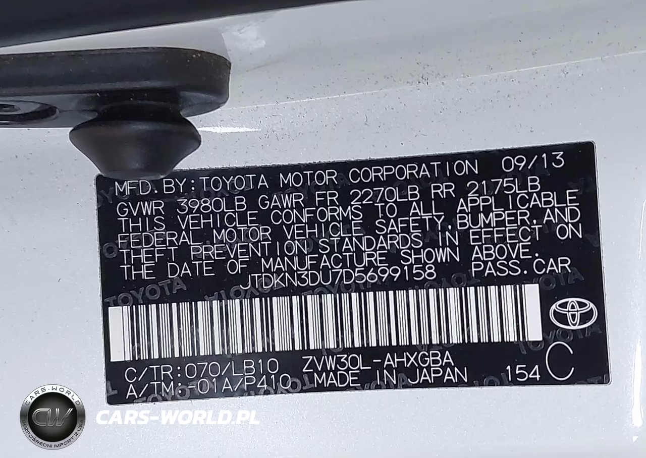 2013 Toyota Prius Five VIN:JTDKN3DU7D5699158 - 9