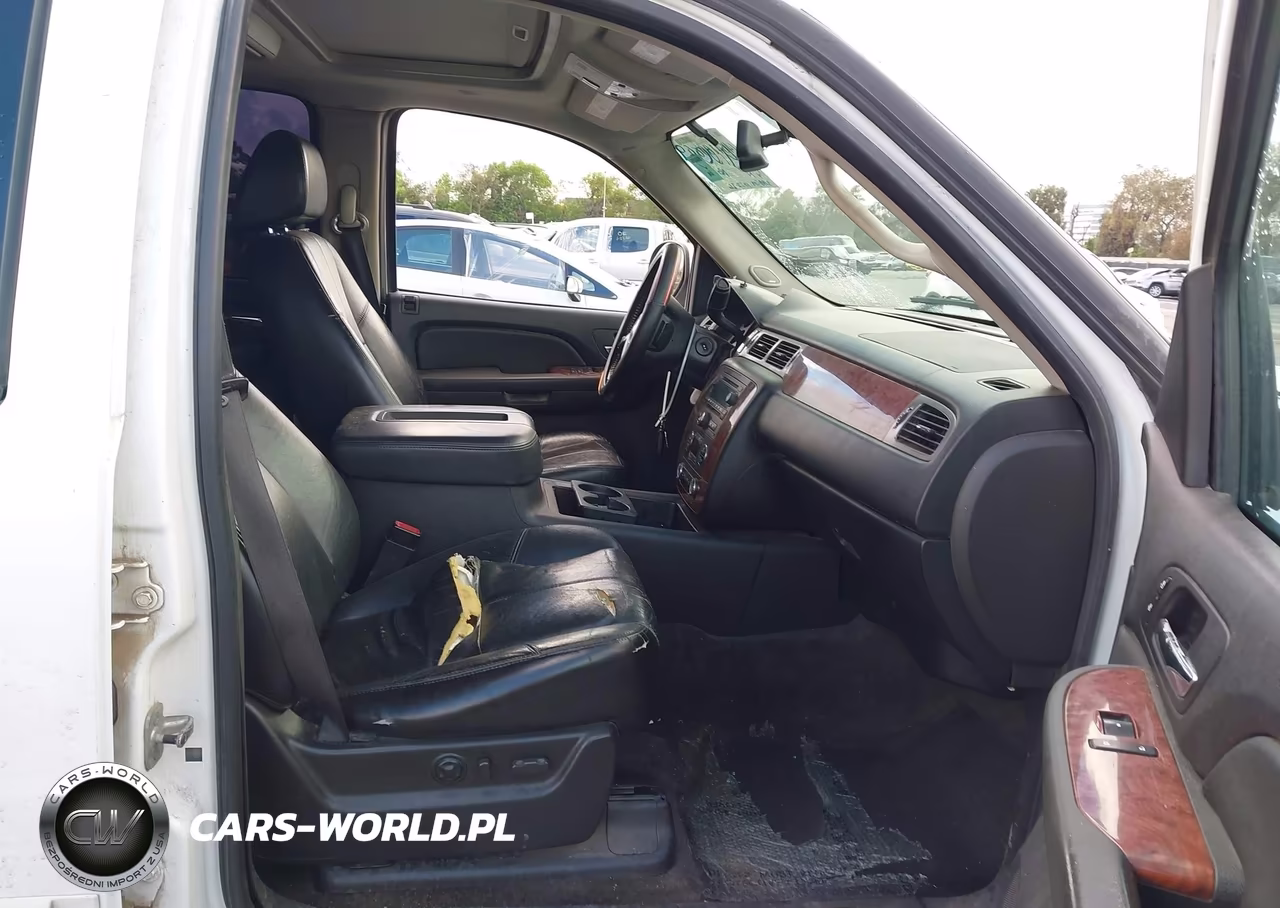 2007 Chevrolet Tahoe Lt VIN:1GNFC13017R304597 - 5