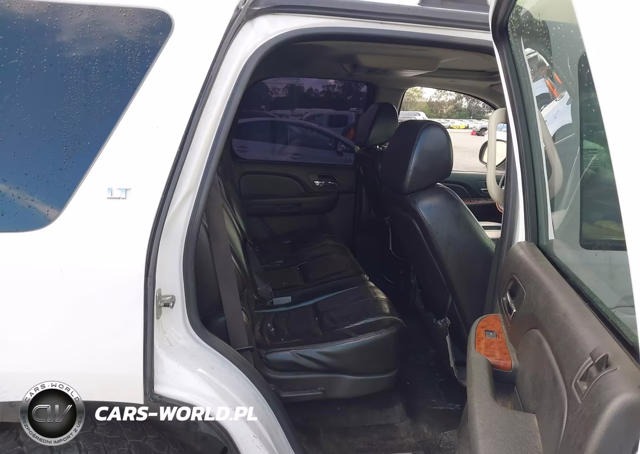 2007 Chevrolet Tahoe Lt VIN:1GNFC13017R304597 - 8