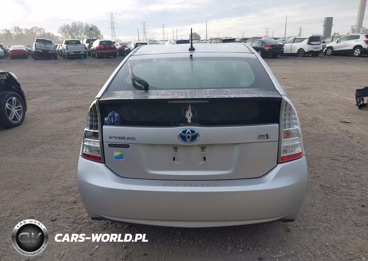 2011 Toyota Prius Three VIN:JTDKN3DU0B5349299 - 16
