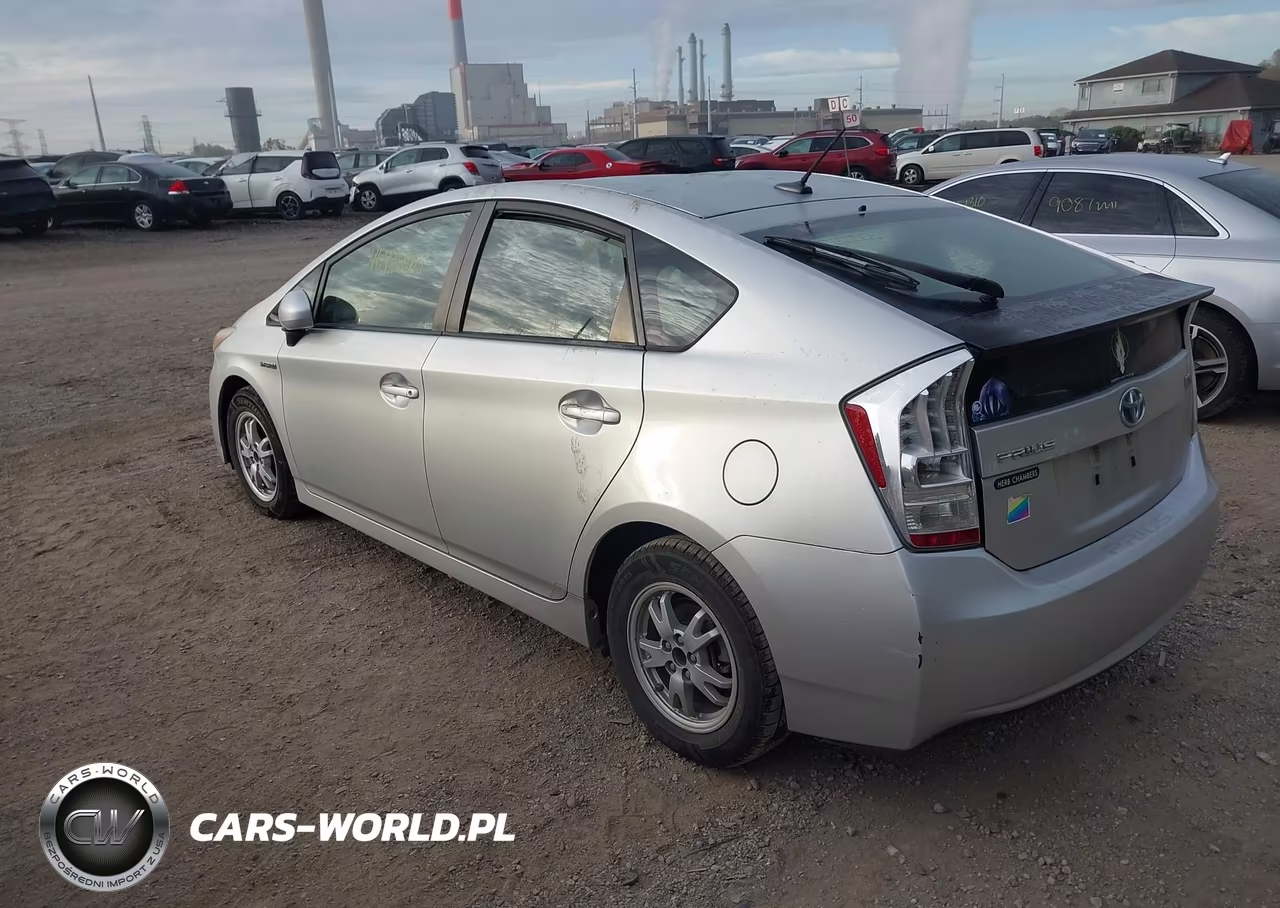 2011 Toyota Prius Three VIN:JTDKN3DU0B5349299 - 3