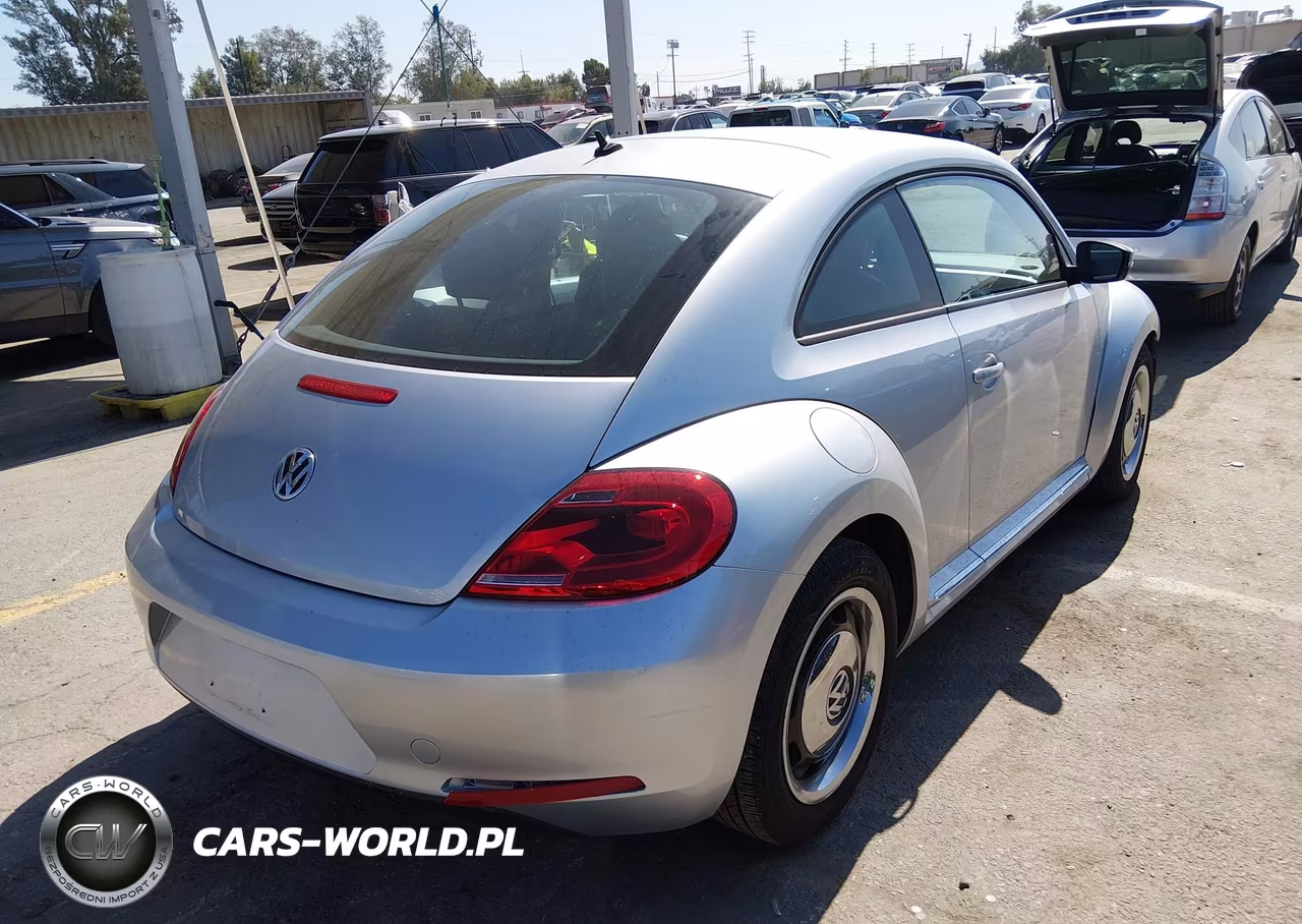 2012 Volkswagen Beetle 2.5L VIN:3VWJP7ATXCM615056 - 4