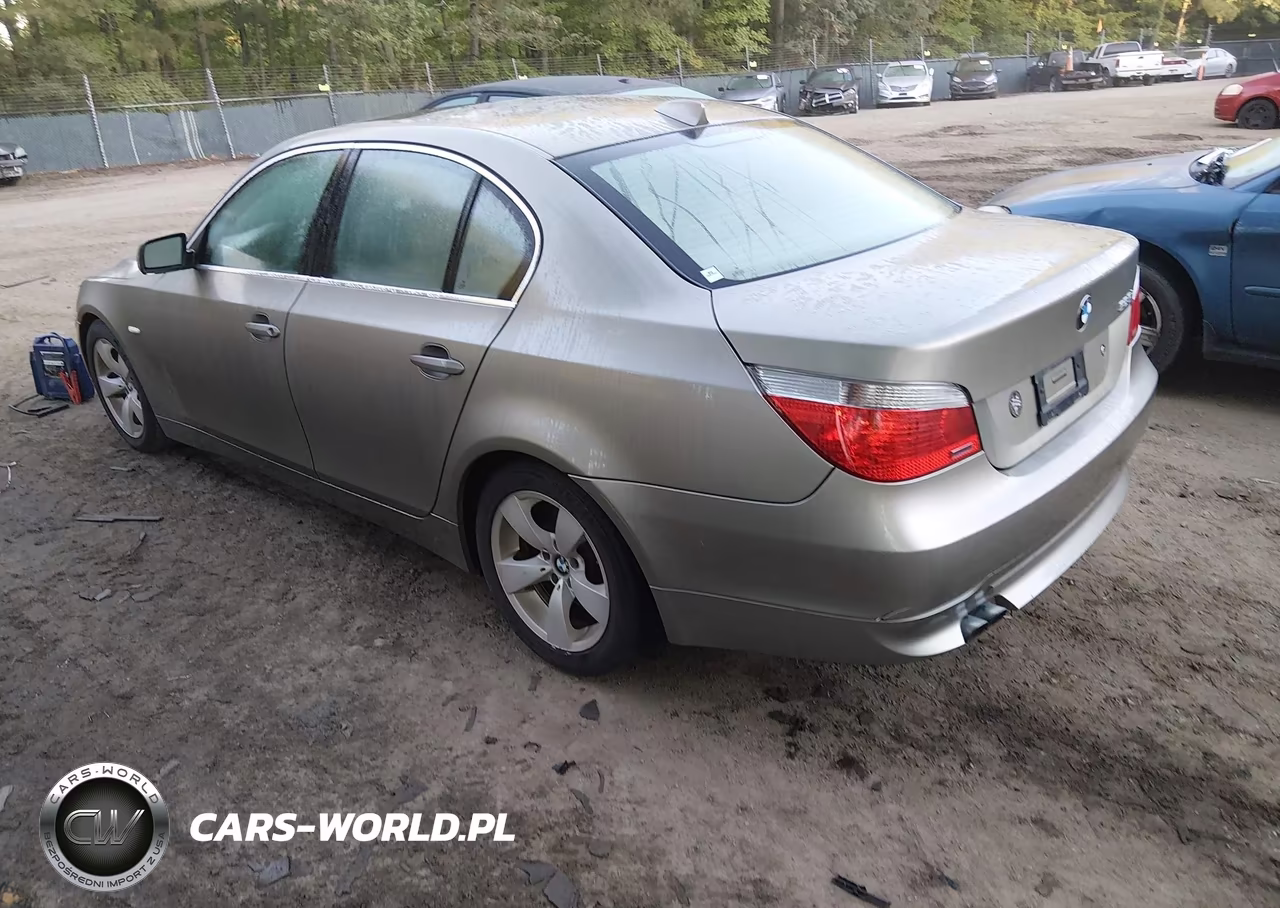 2007 BMW 525I VIN:WBANE53507CW64560 - 3