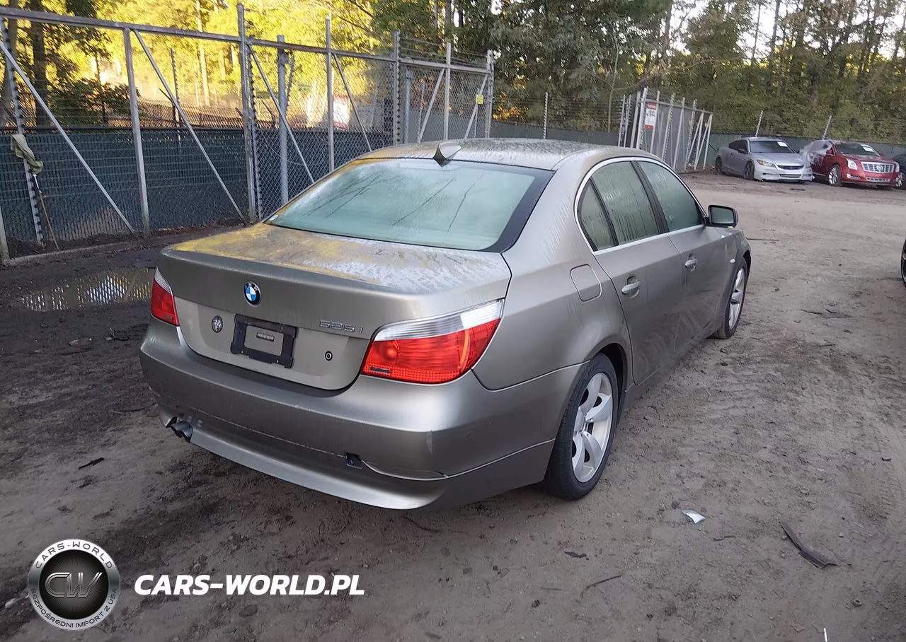 2007 BMW 525I VIN:WBANE53507CW64560 - 4