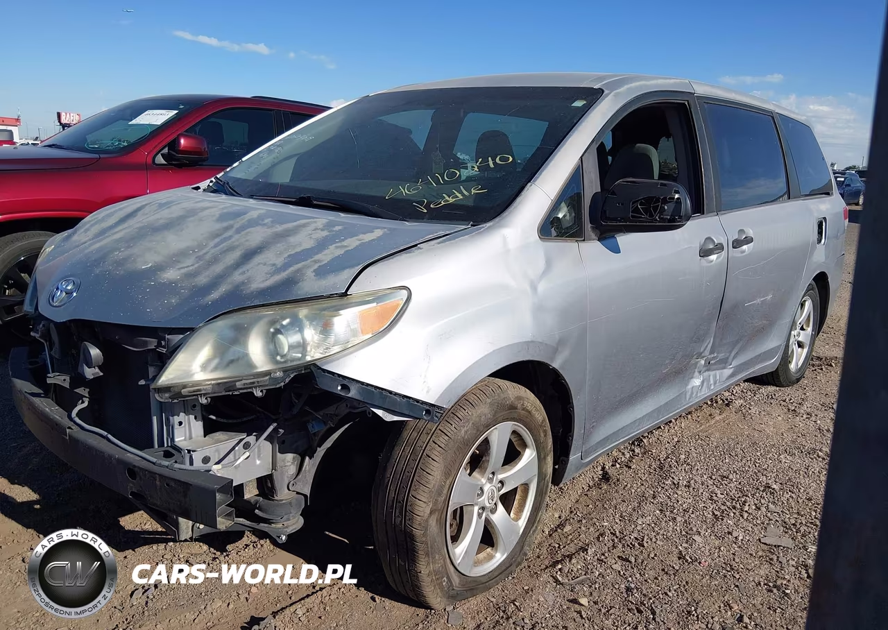 2012 Toyota Sienna Base V6 7 Passenger VIN:5TDZK3DC1CS231644 - 2