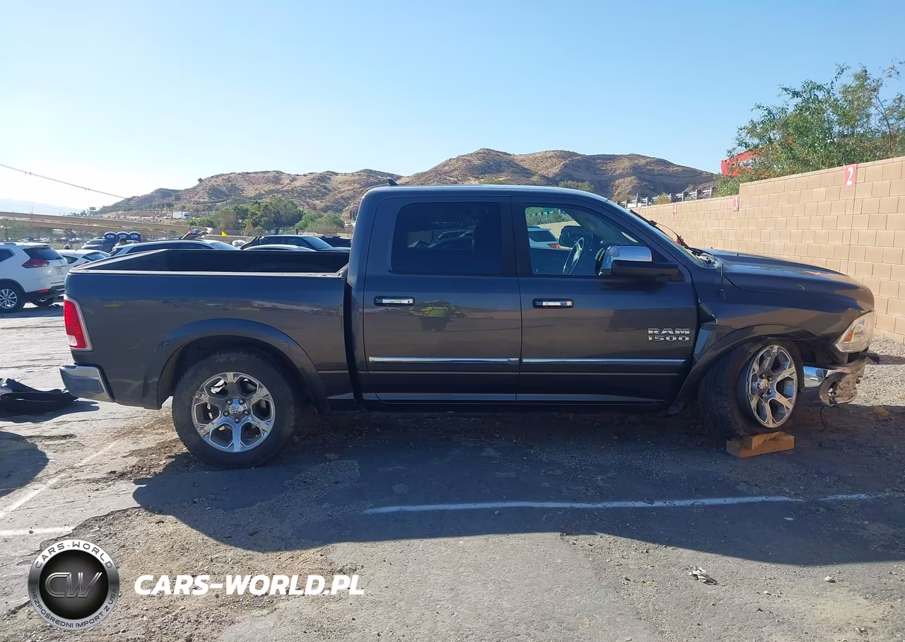 2015 Ram 1500 Laramie VIN:1C6RR7NM4FS734081 - 13