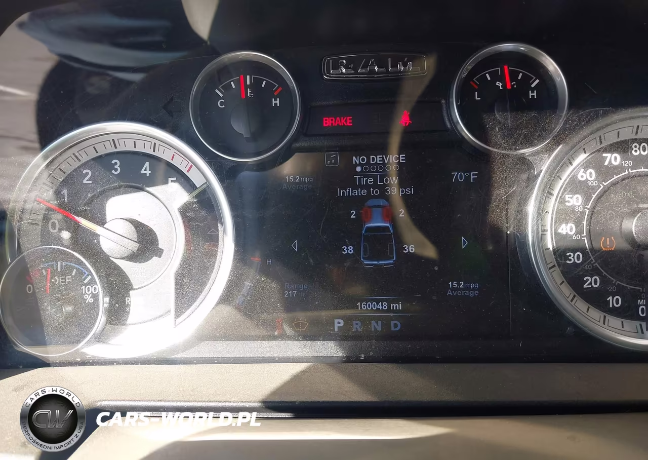 2015 Ram 1500 Laramie VIN:1C6RR7NM4FS734081 - 7