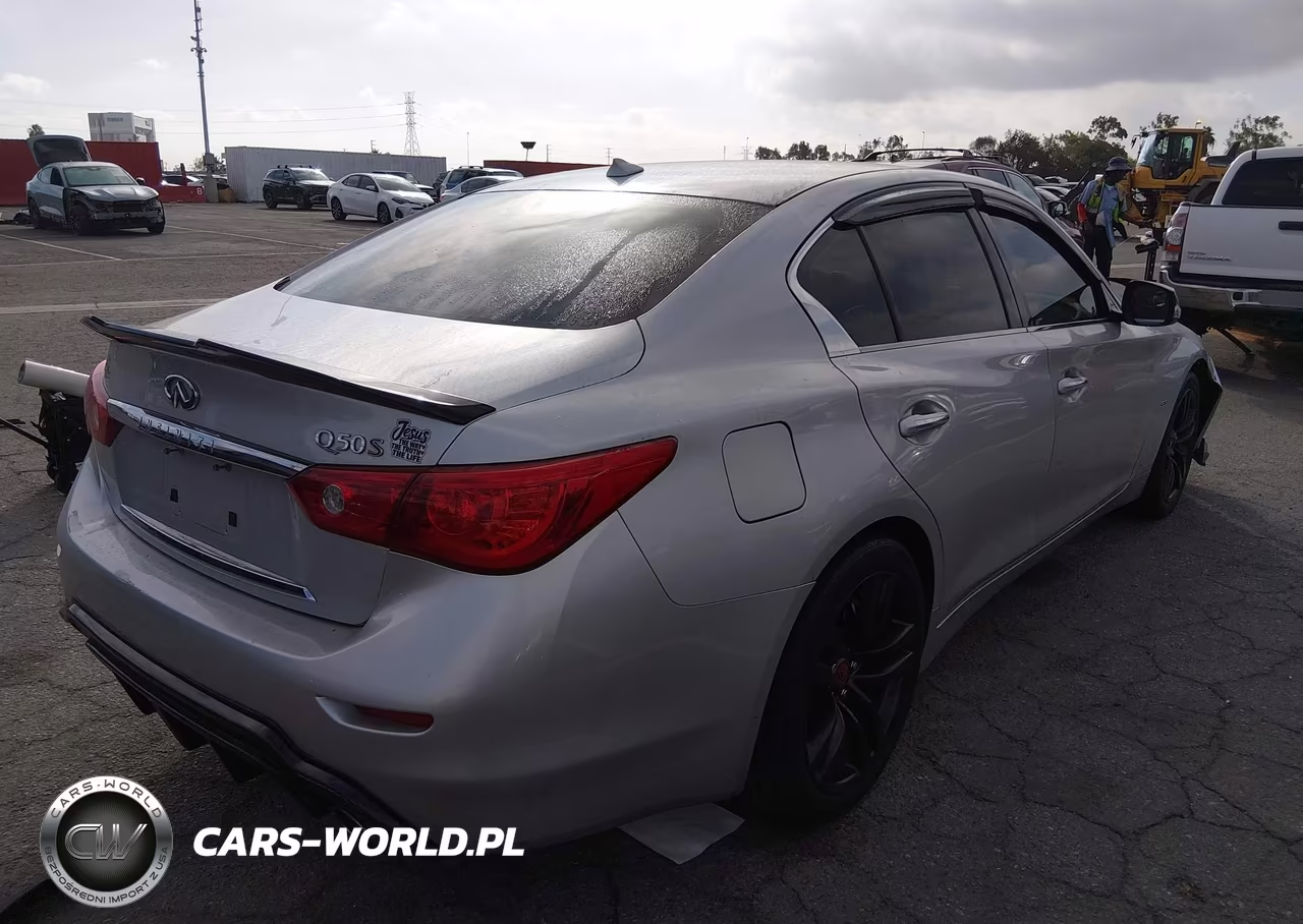 2014 Infiniti Q50 Sport VIN:JN1BV7APXEM679891 - 4
