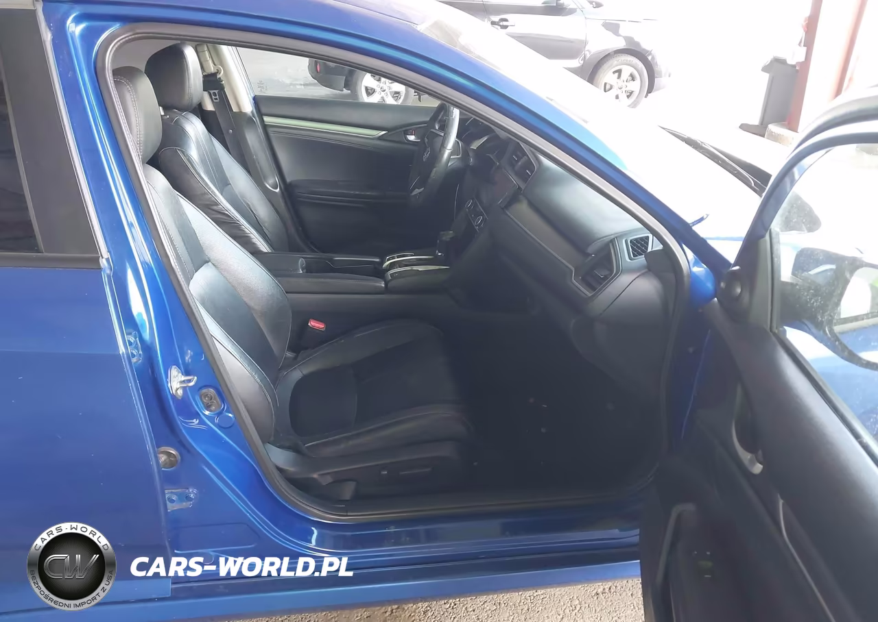 2016 Honda Civic Touring VIN:2HGFC1F93GH638005 - 5