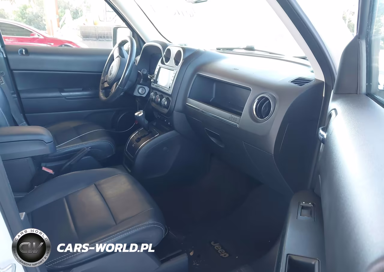 2015 Jeep Patriot High Altitude Edition VIN:1C4NJPFA1FD430861 - 5
