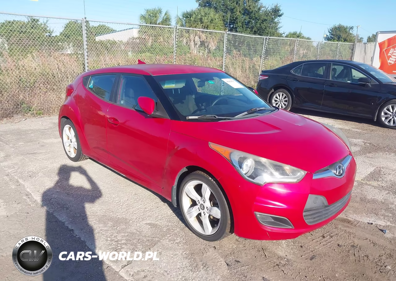 2016 Hyundai Veloster VIN:KMHTC6AD2GU282973 - 1