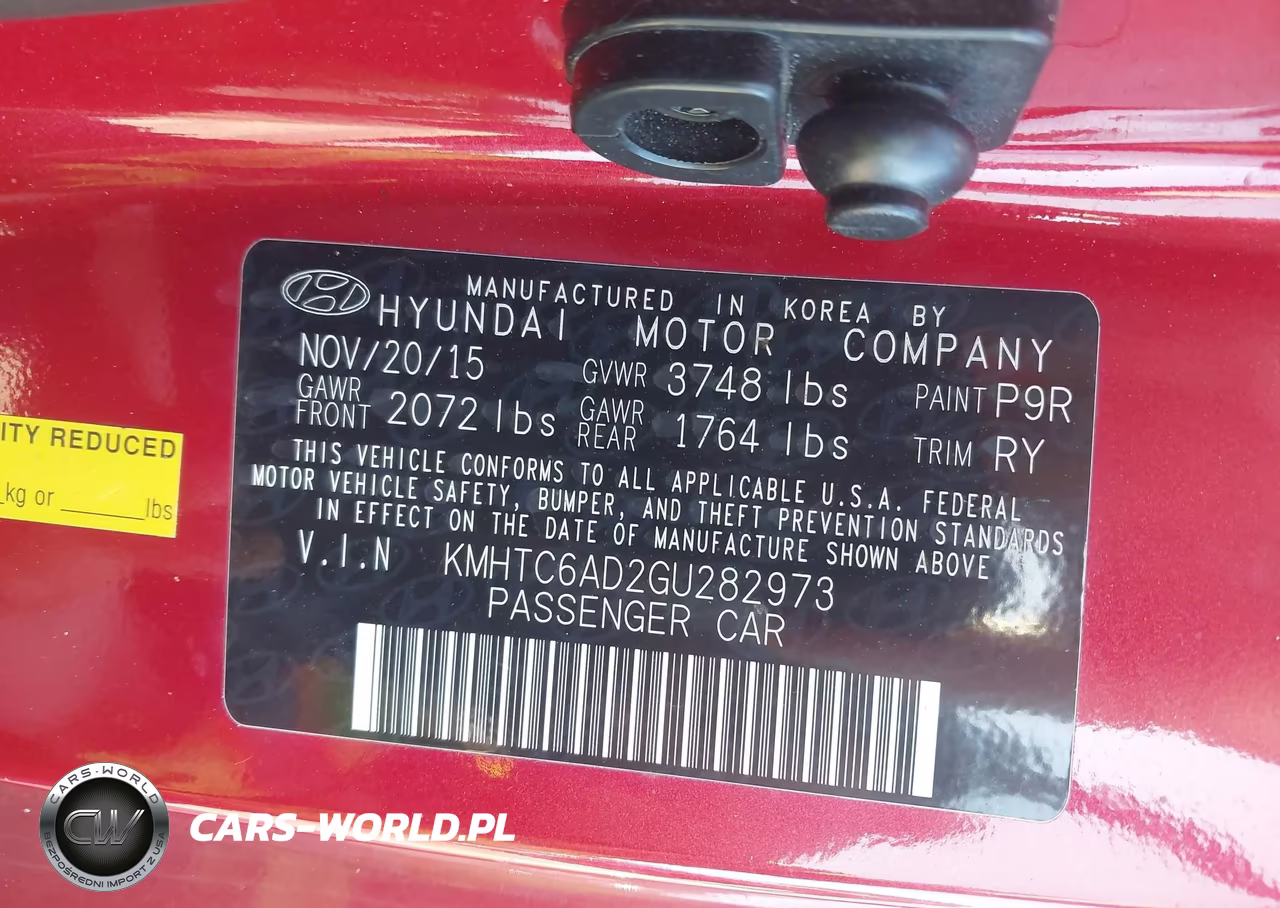 2016 Hyundai Veloster VIN:KMHTC6AD2GU282973 - 9