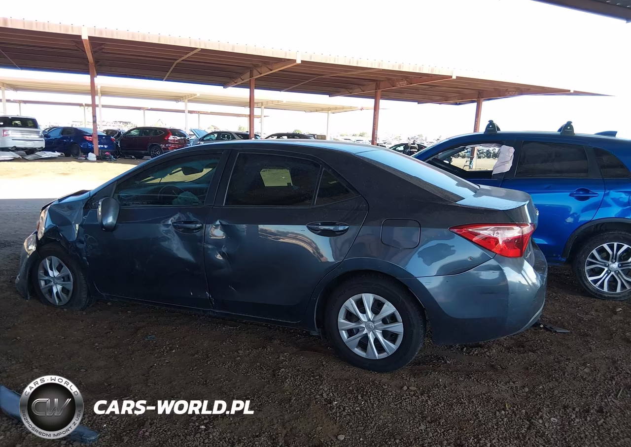 2018 Toyota Corolla L VIN:2T1BURHE7JC047728 - 13