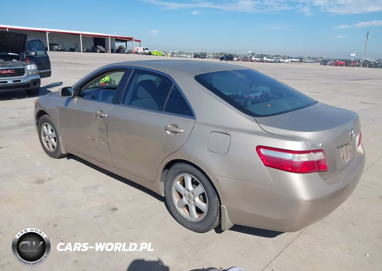 2007 Toyota Camry Le VIN:4T1BE46K57U134799 - 3