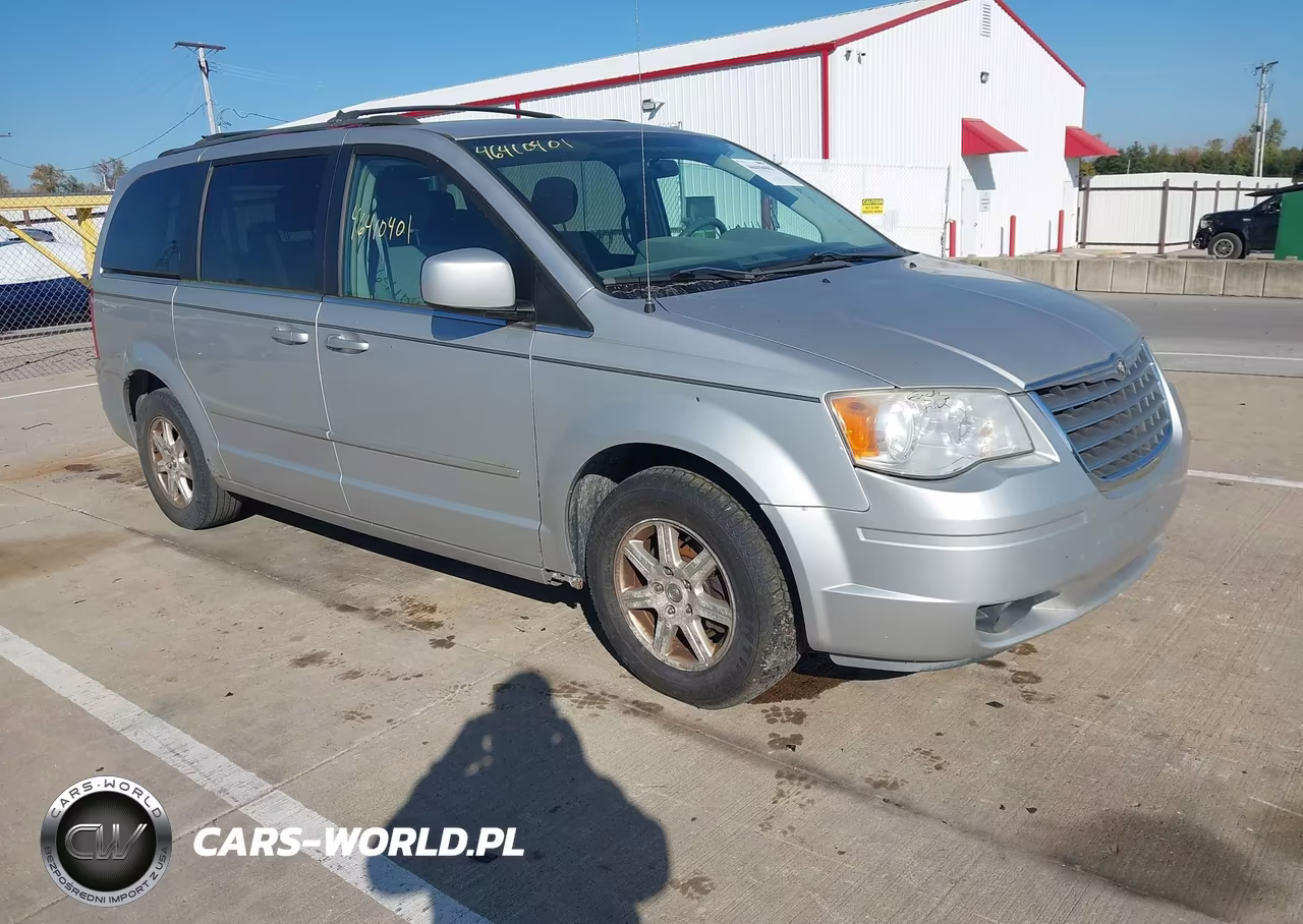 2008 Chrysler Town & Country Touring