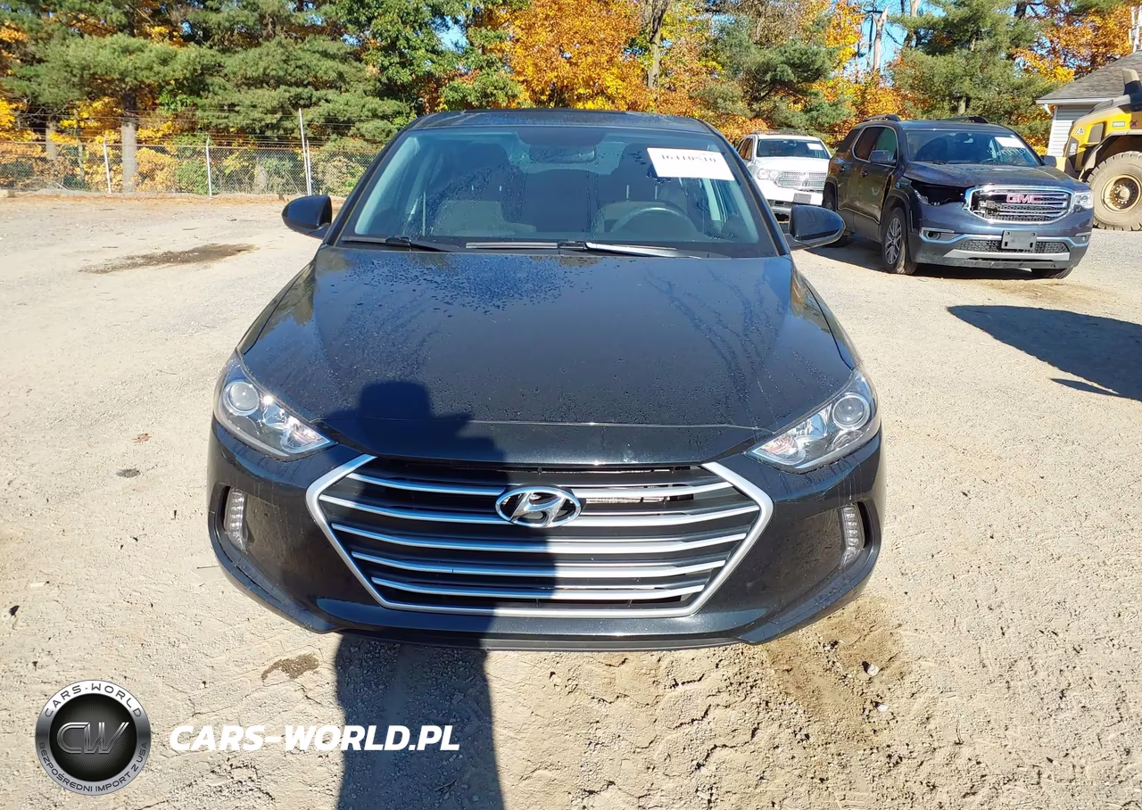 2018 Hyundai Elantra Value Edition VIN:5NPD84LF7JH278402 - 12