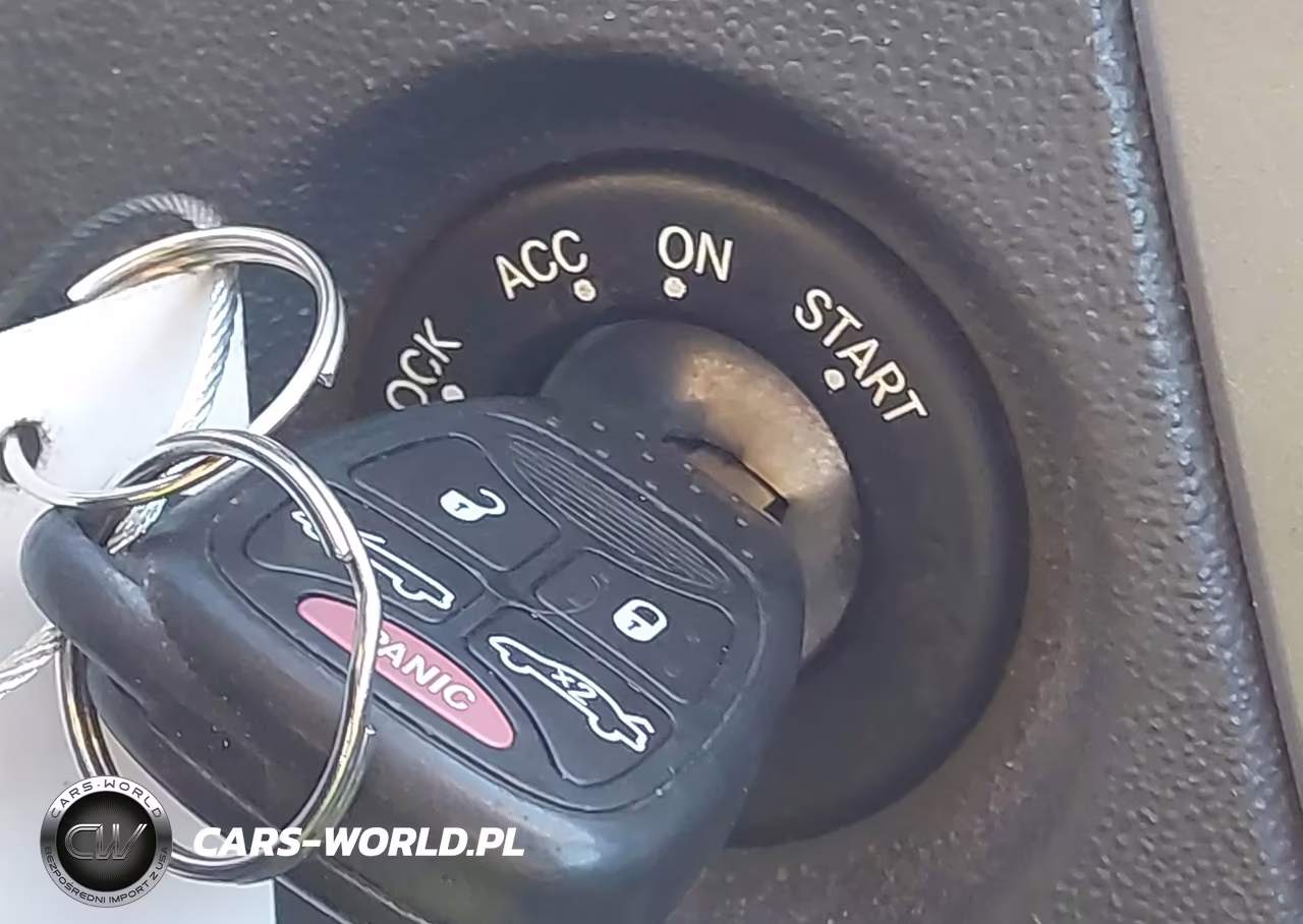 2008 Chrysler Sebring Touring VIN:1C3LC55R98N207627 - 11