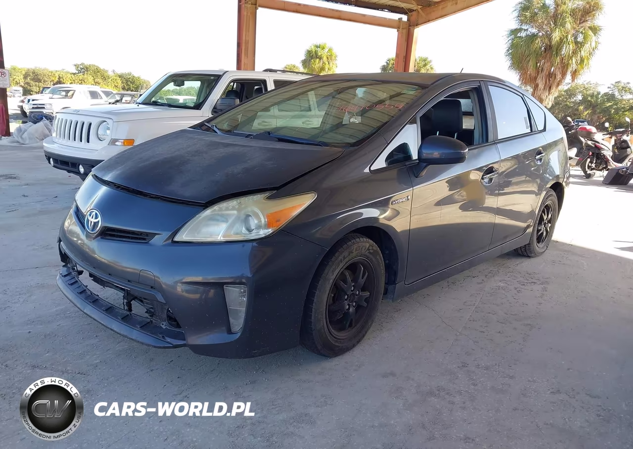 2014 Toyota Prius Two VIN:JTDKN3DU8E1814780 - 2
