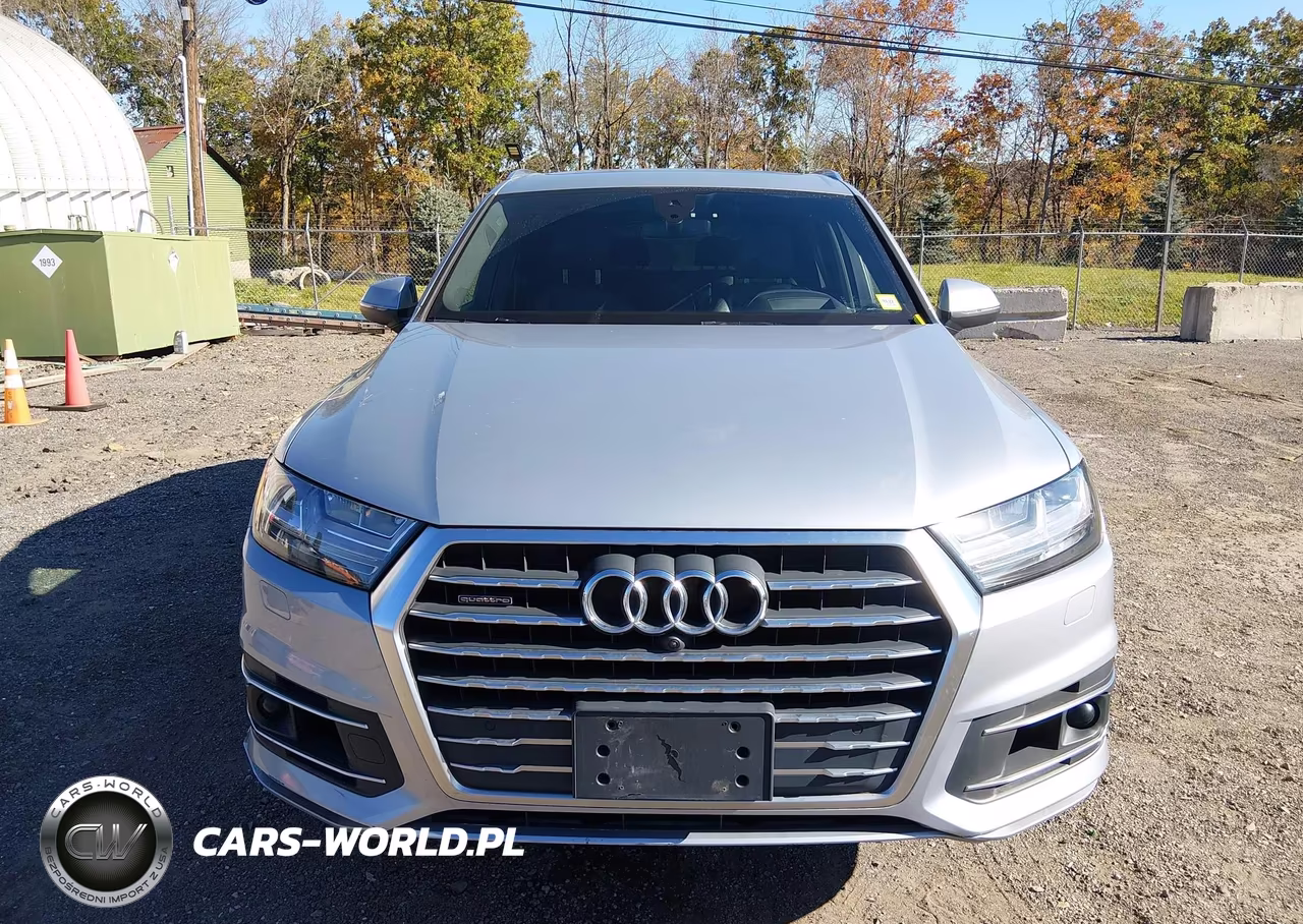 2017 Audi Q7 3.0T Premium VIN:WA1VAAF78HD032237 - 12