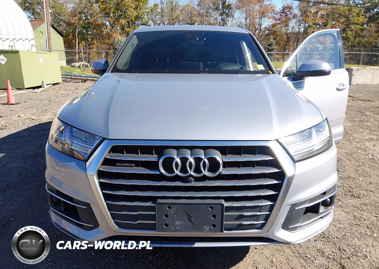 2017 Audi Q7 3.0T Premium VIN:WA1VAAF78HD032237 - 6