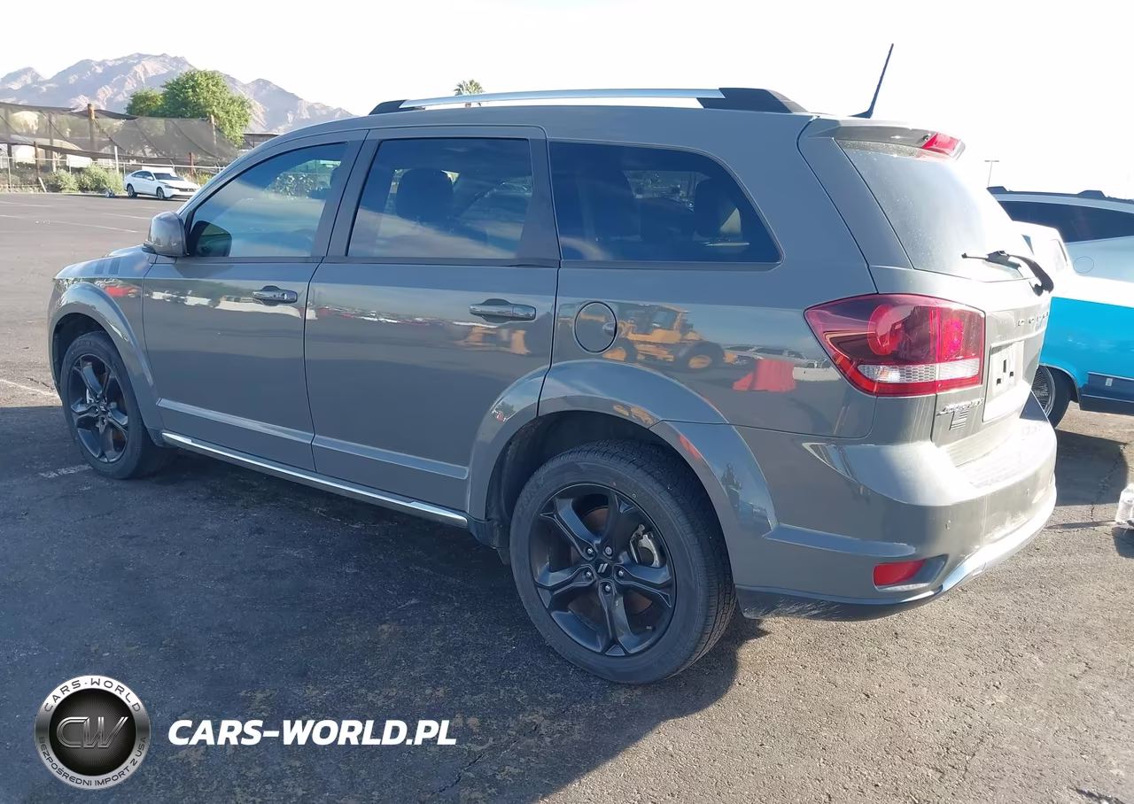 2020 Dodge Journey Crossroad VIN:3C4PDCGB1LT270941 - 3