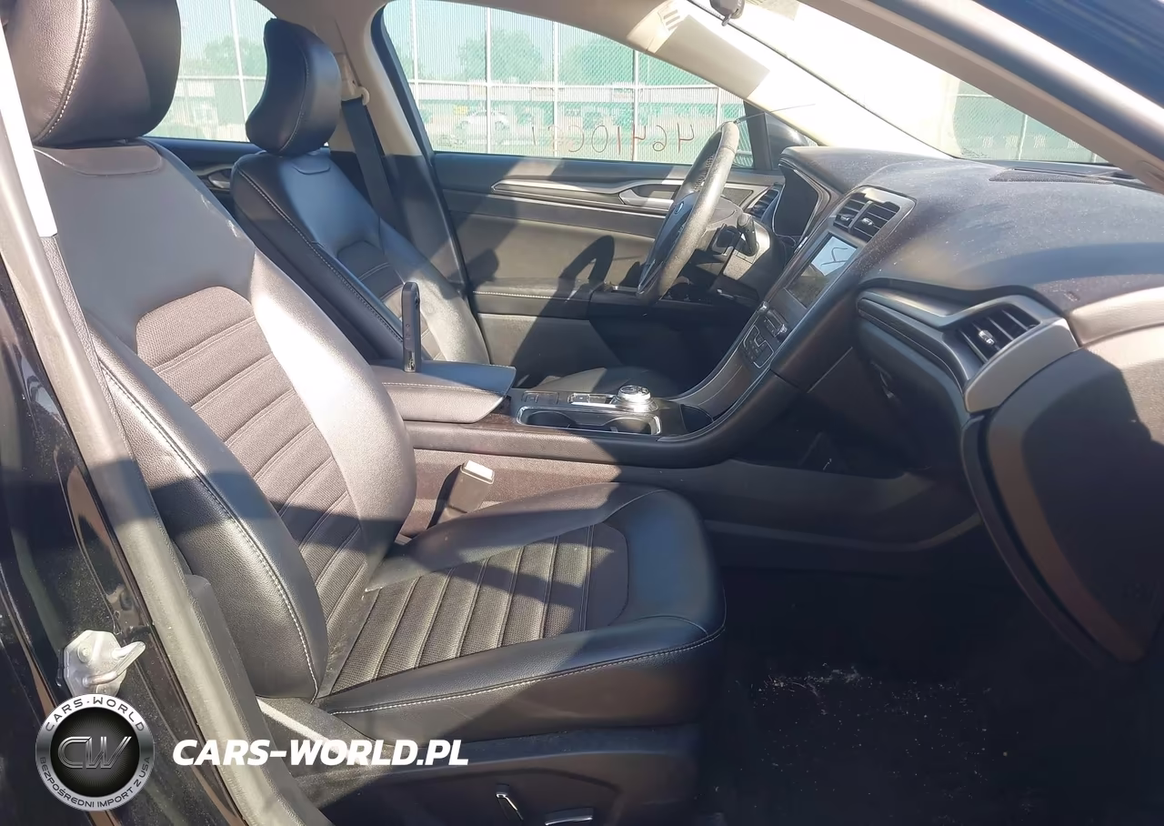 2017 Ford Fusion Se VIN:3FA6P0HDXHR376946 - 5