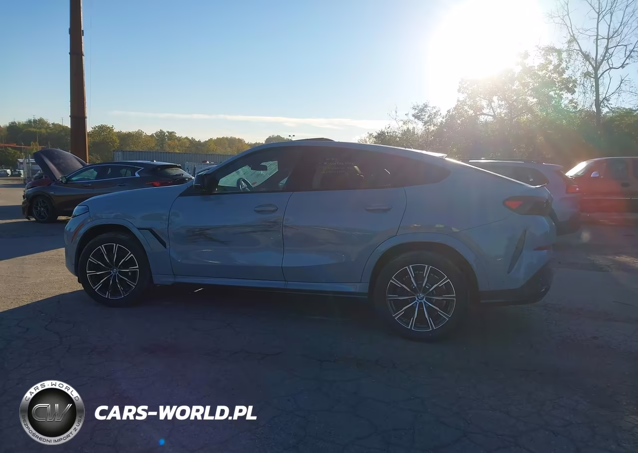 2027 BMW X6 M60I VIN:5UX43EX08V9493553 - 13