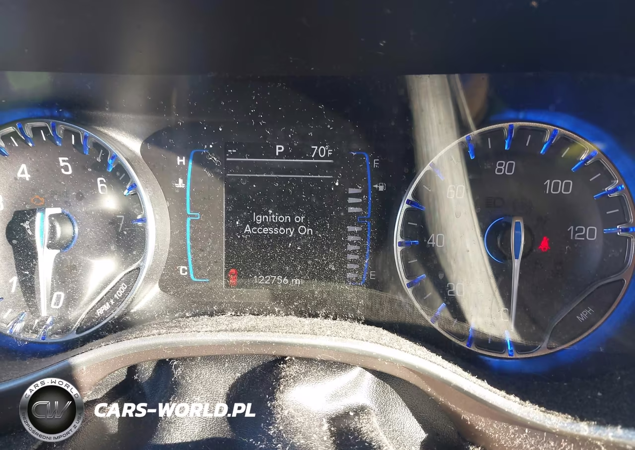 2019 Chrysler Pacifica Touring L VIN:2C4RC1BG5KR681148 - 7