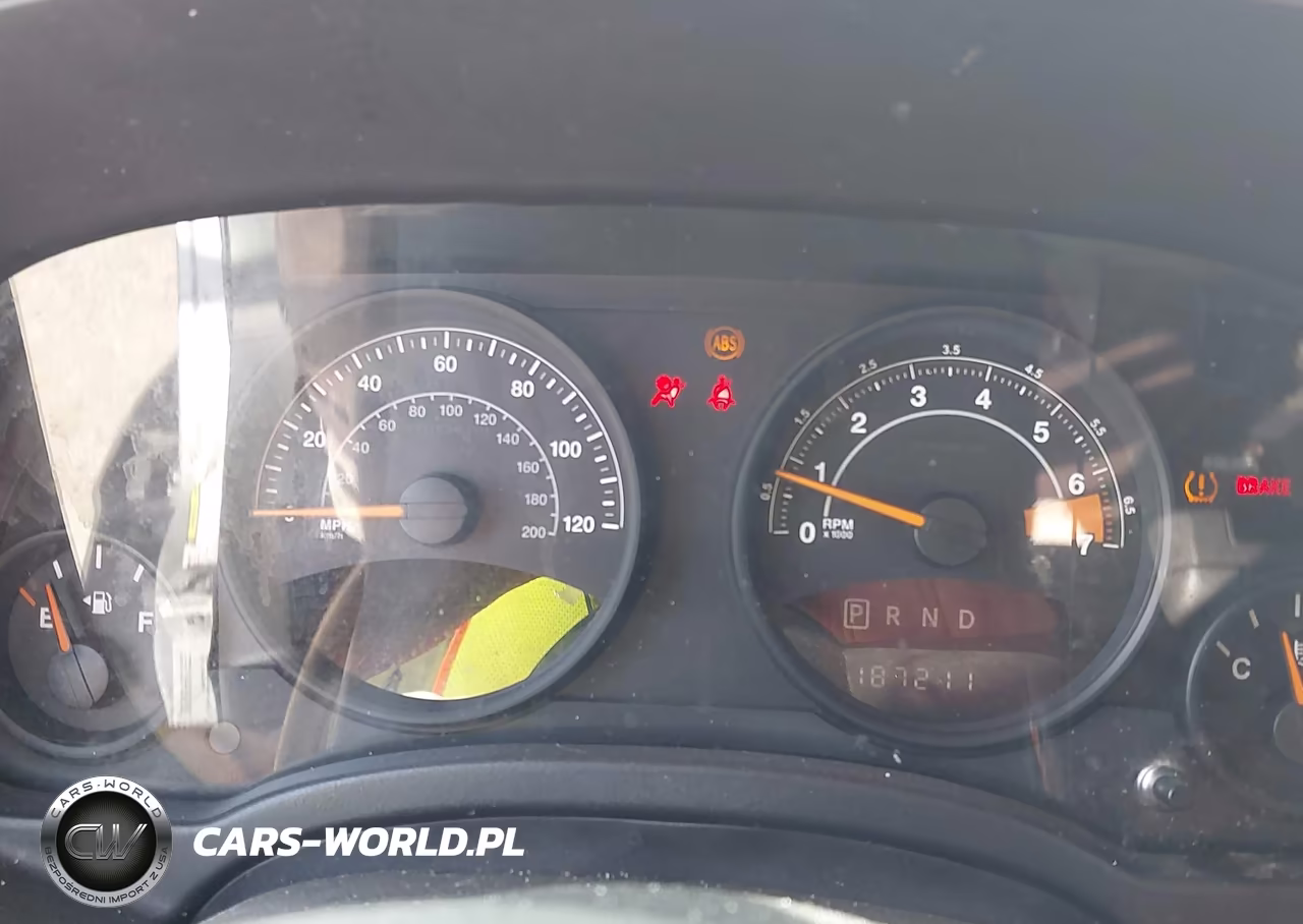 2016 Jeep Patriot Latitude VIN:1C4NJPFA9GD582369 - 7
