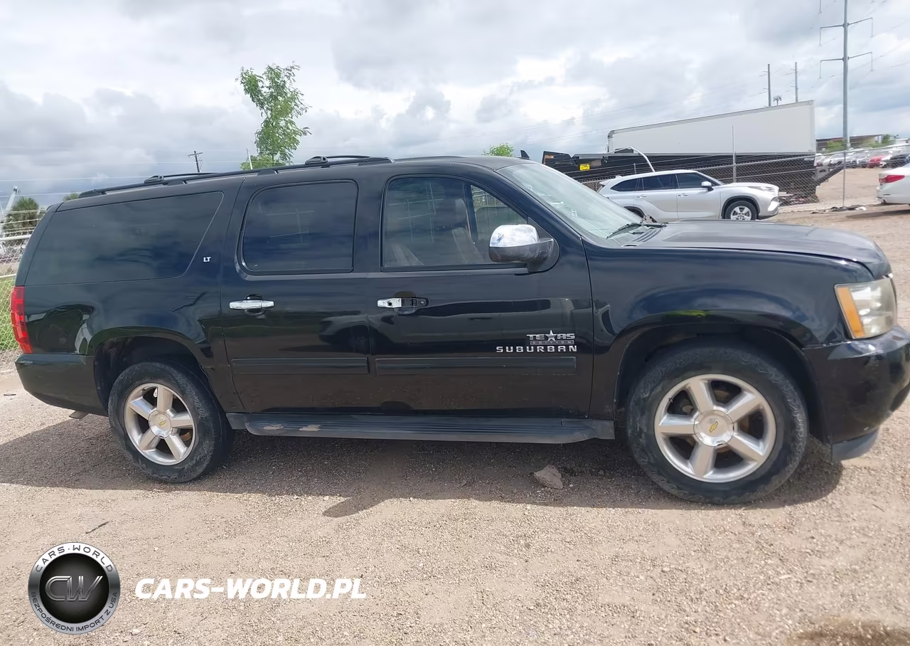 2011 Chevrolet Suburban 1500 Lt1 VIN:1GNSCJE03BR396932 - 13