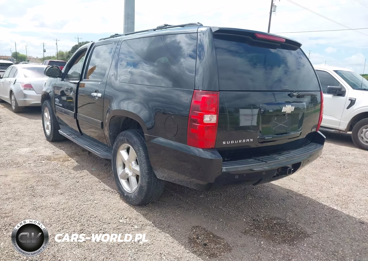 2011 Chevrolet Suburban 1500 Lt1 VIN:1GNSCJE03BR396932 - 3