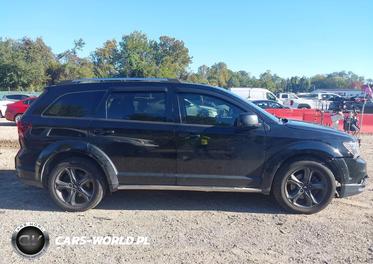 2018 Dodge Journey Crossroad Awd VIN:3C4PDDGG9JT523146 - 14
