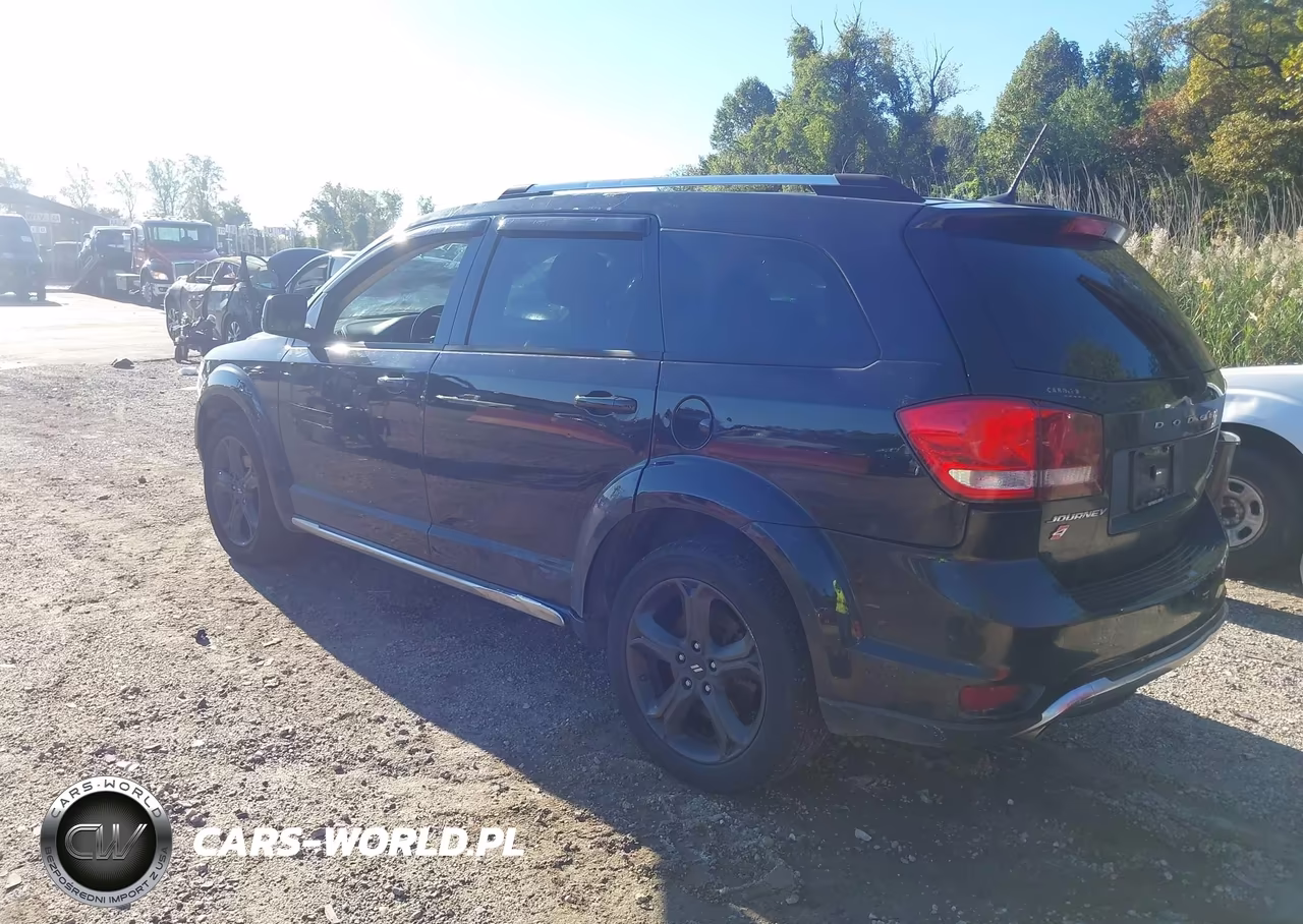 2018 Dodge Journey Crossroad Awd VIN:3C4PDDGG9JT523146 - 3