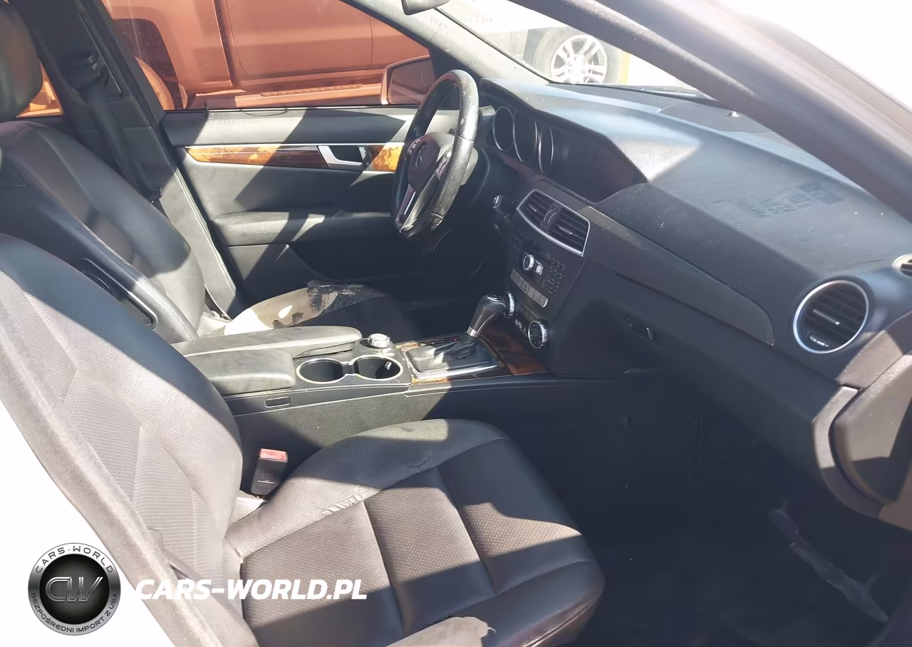 2012 Mercedes-Benz C 300 Sport 4Matic VIN:WDDGF8BB4CR209287 - 5