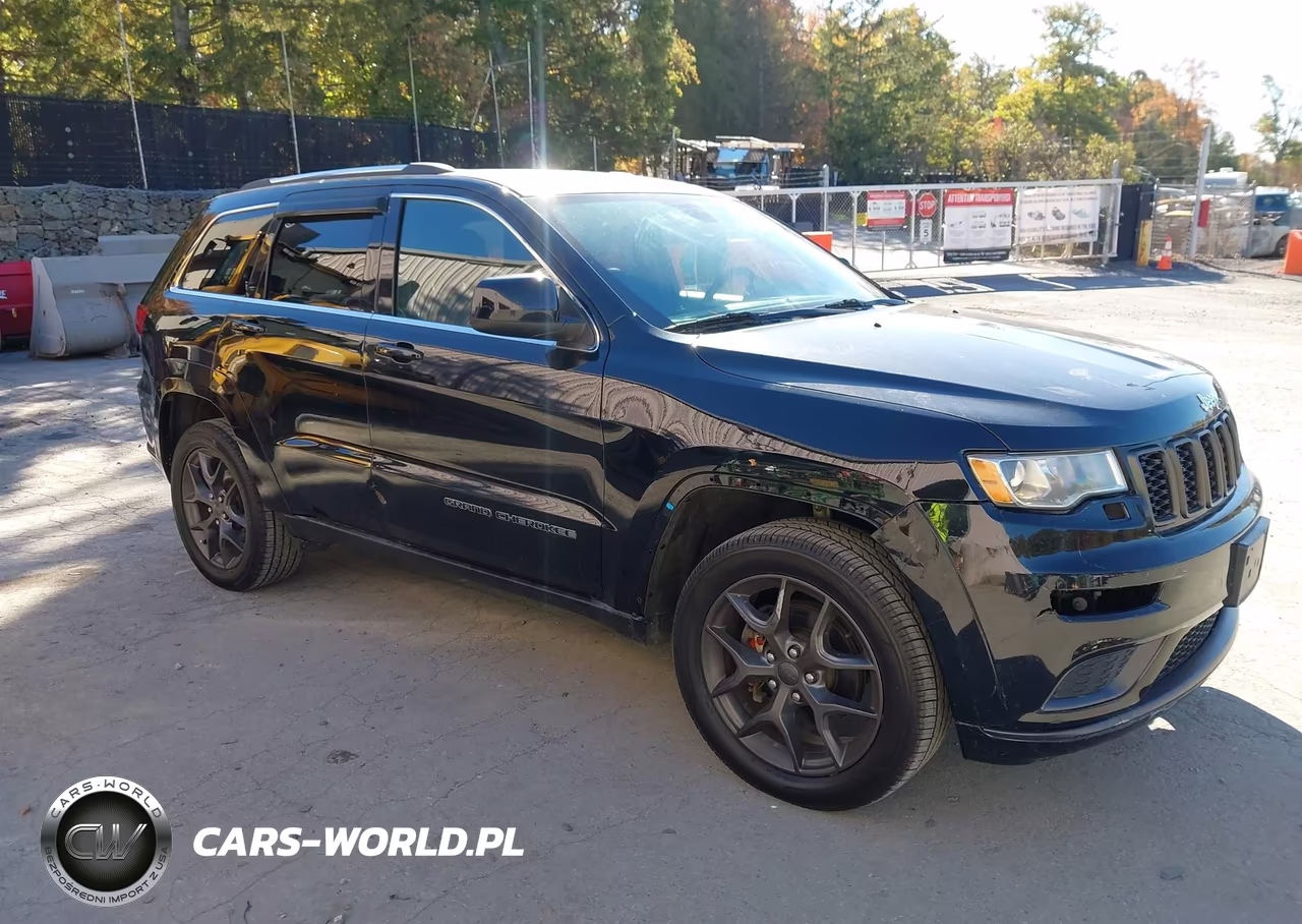 2017 Jeep Grand Cherokee Laredo 4X4