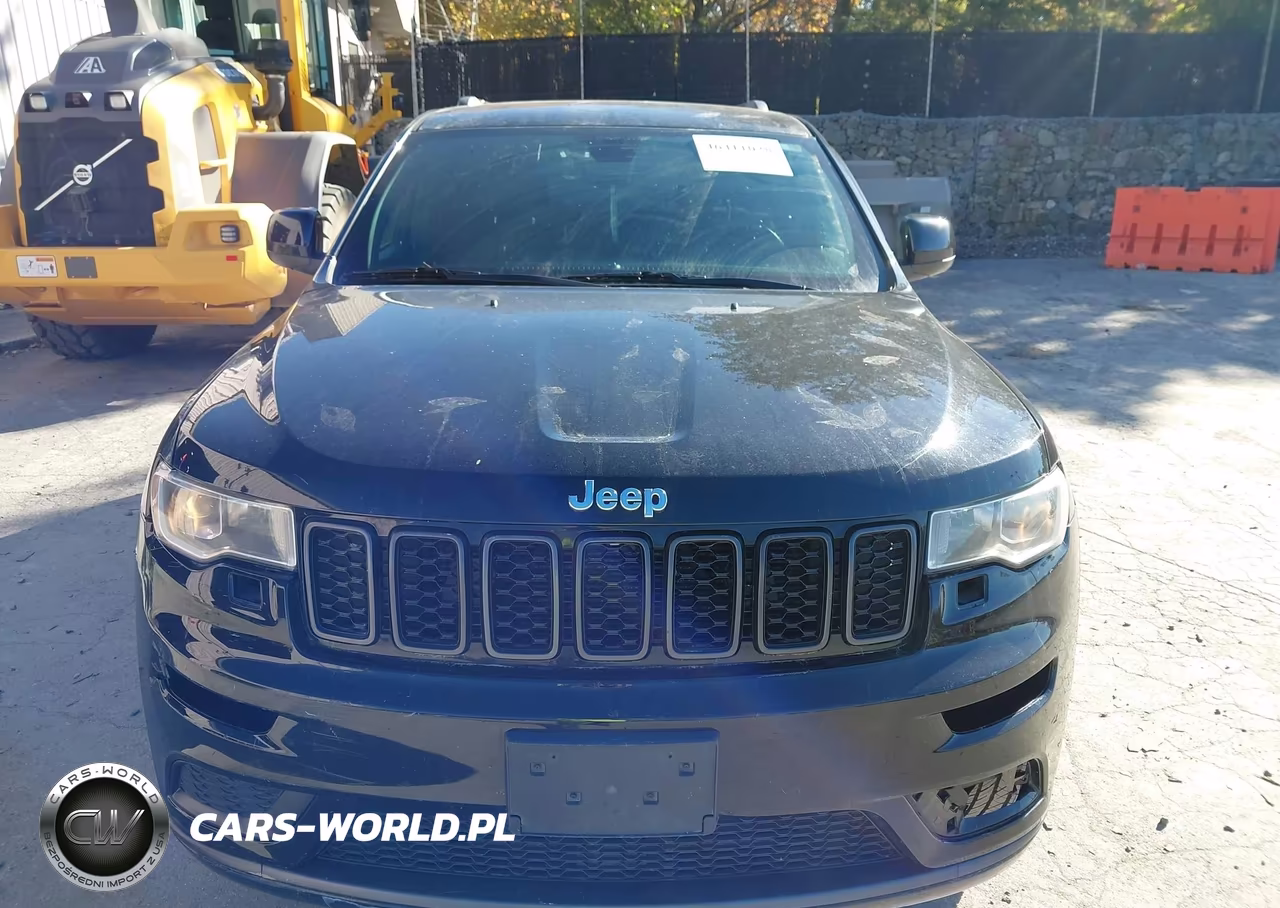 2017 Jeep Grand Cherokee Laredo 4X4 VIN:1C4RJFAG1HC954690 - 12