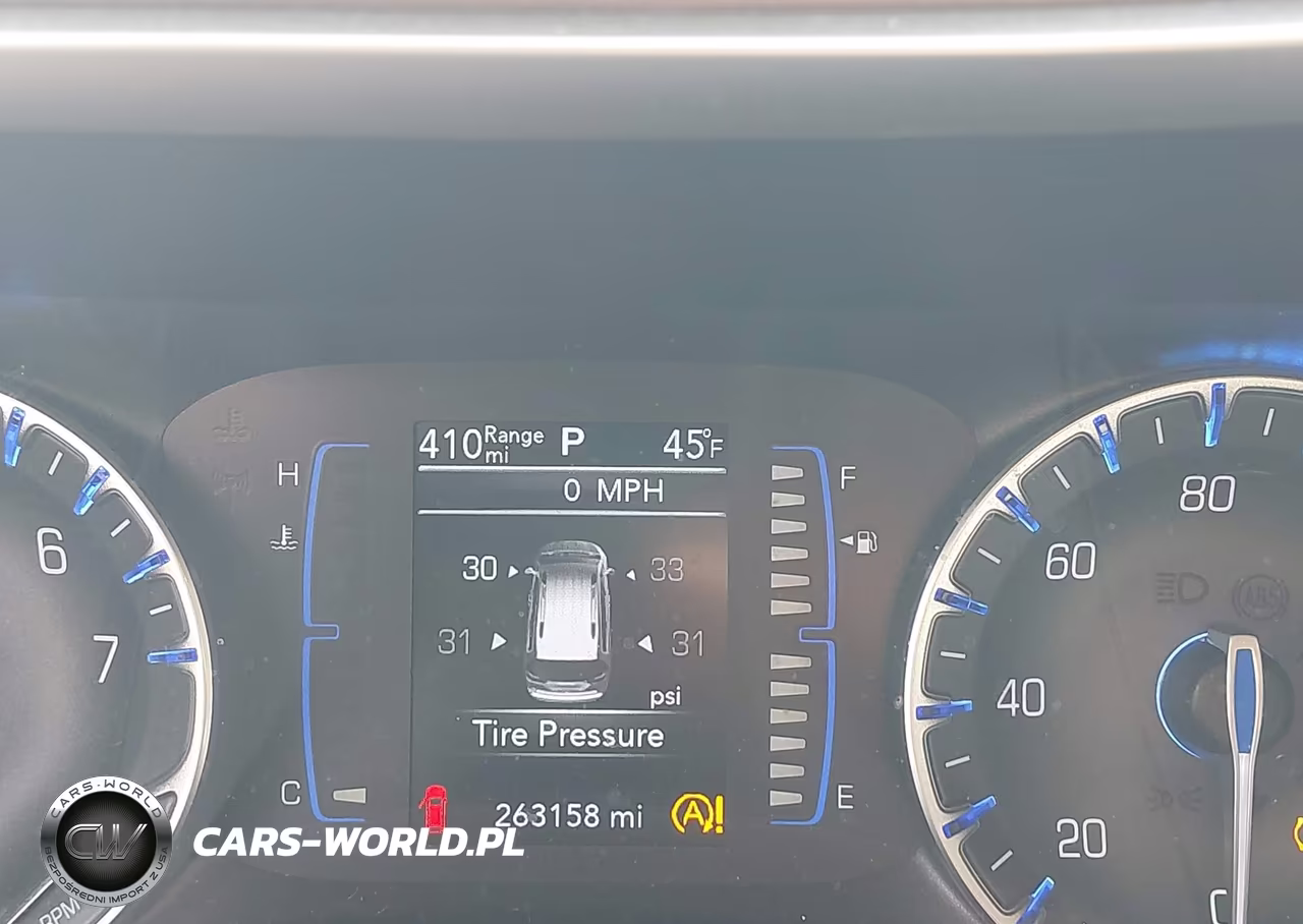 2018 Chrysler Pacifica Touring L VIN:2C4RC1BGXJR194235 - 15