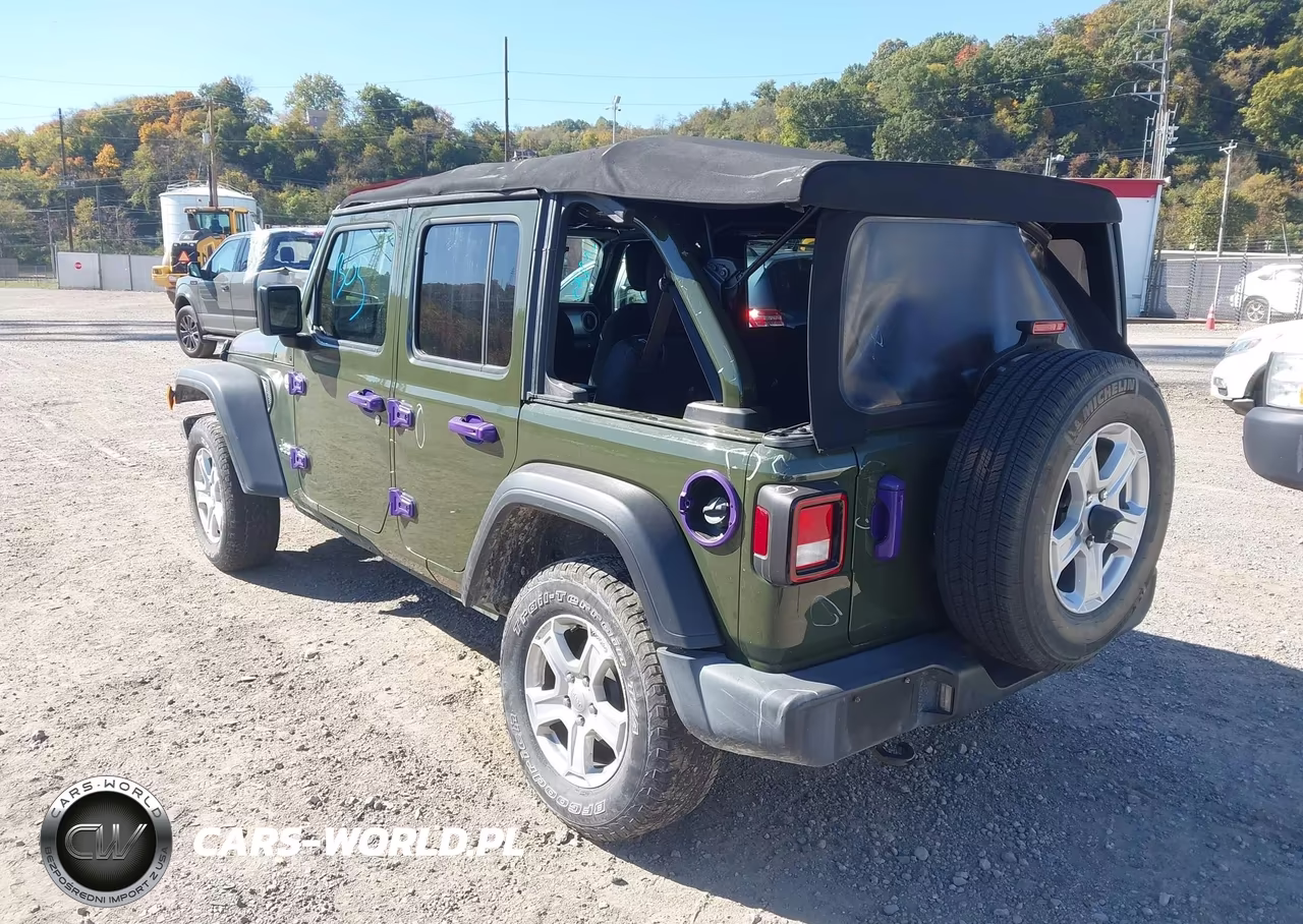 2020 Jeep Wrangler Unlimited Sport VIN:1C4HJXDGXLW328821 - 3