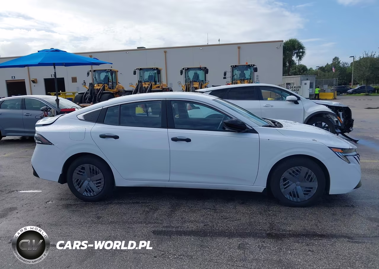 2026 Nissan Sentra S VIN:3N1AB9BVXTY216866 - 13