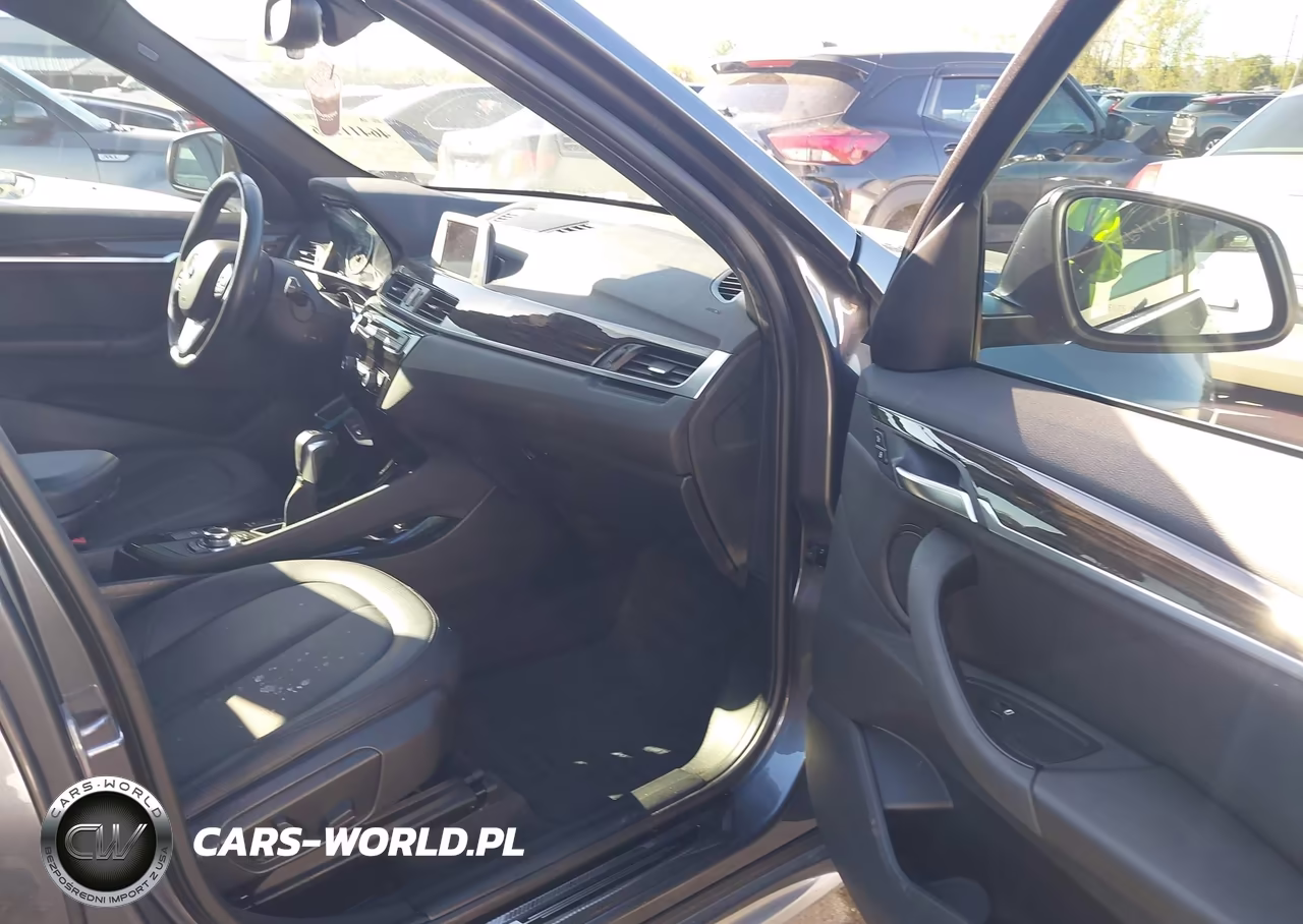 2016 BMW X1 xDrive28I VIN:WBXHT3C32G5E49118 - 5