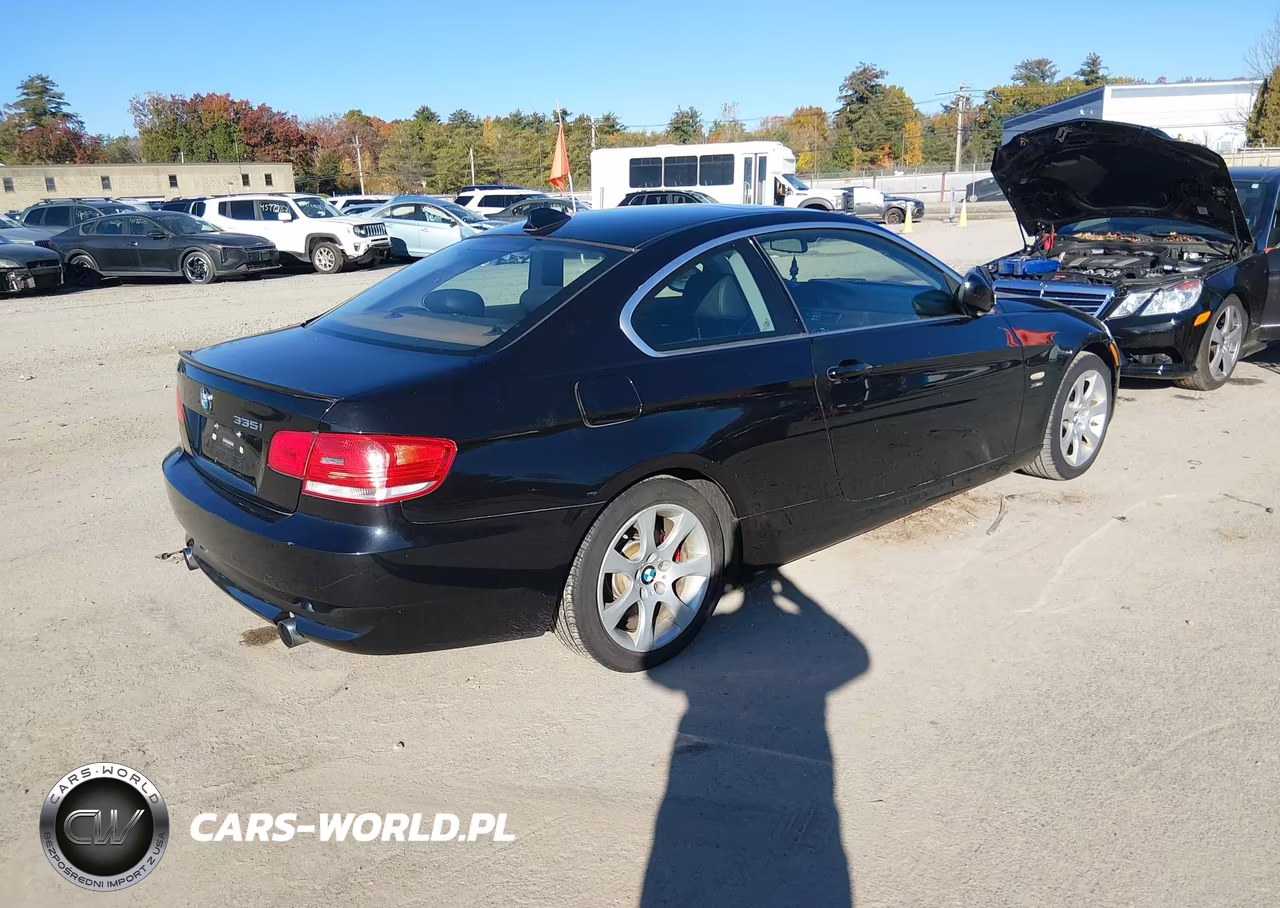 2010 BMW 335I xDrive VIN:WBAWC7C5XAE271411 - 4