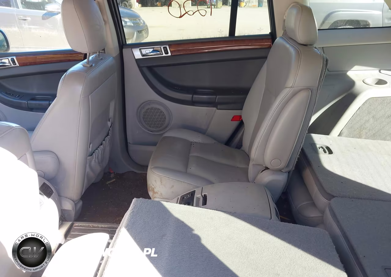 2008 Chrysler Pacifica Touring VIN:2A8GF68X98R144092 - 8