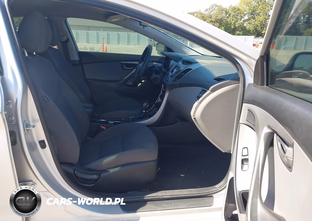 2016 Hyundai Elantra Se VIN:5NPDH4AE4GH772316 - 5