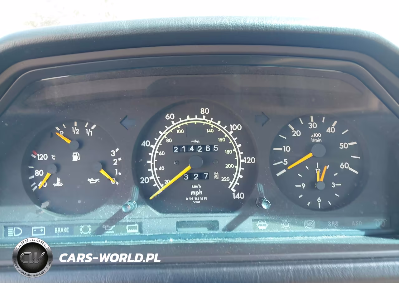 1995 Mercedes-Benz E 300D-300D Special VIN:WDBEB31E9SC098070 - 7
