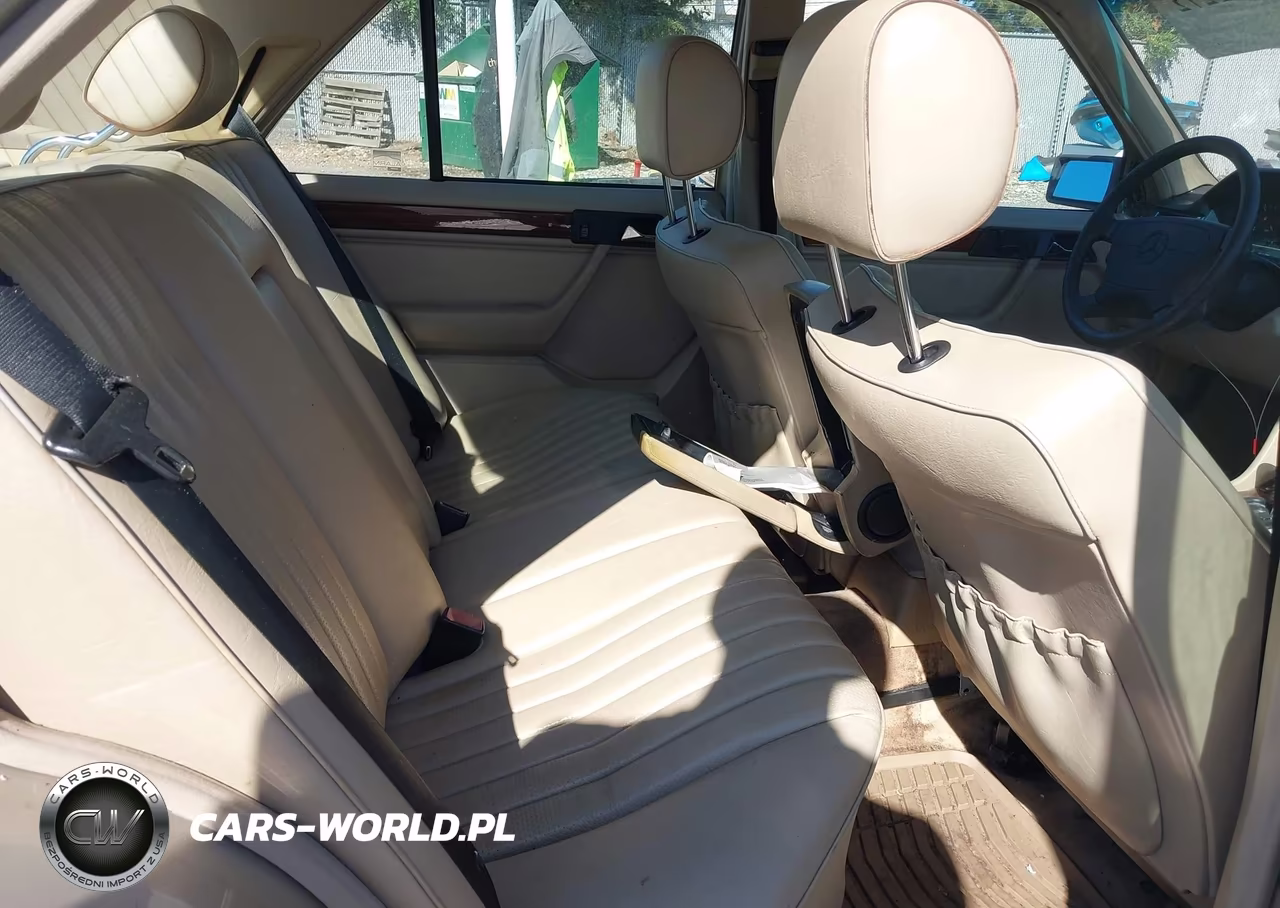 1995 Mercedes-Benz E 300D-300D Special VIN:WDBEB31E9SC098070 - 8